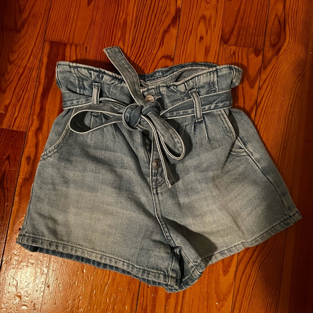 Tie Mom Shorts from American eagle
